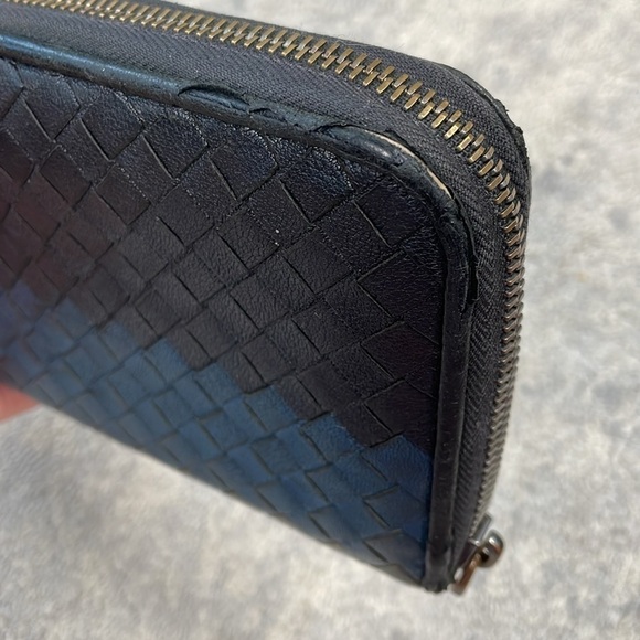 Rare Bottega Veneta Intrecciato Zip Around Long Wallet Colorblock Woven Leather - Picture 8 of 17